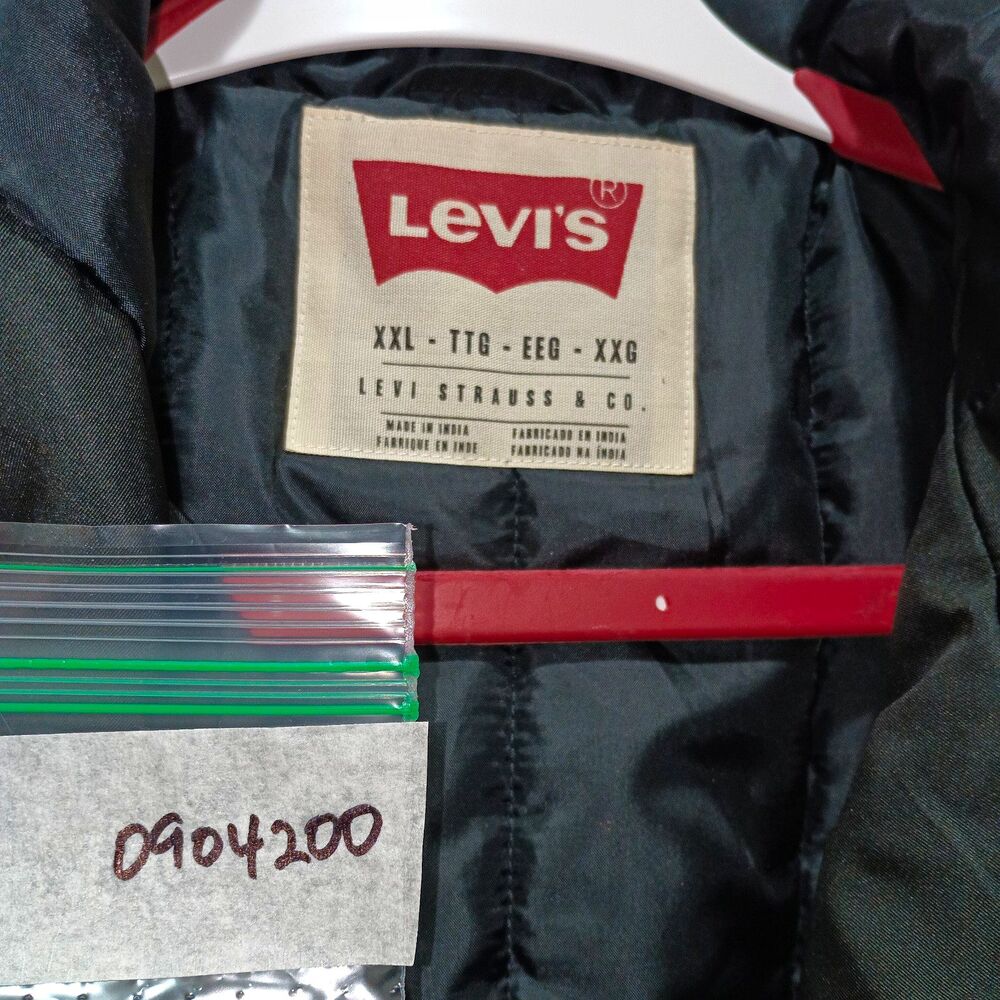 Levi's Men's Black Hooded Full Zip Puffer Jacket 2XL Regular Fit Short